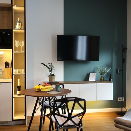 Apartament Zdziechowskiego With Parking And Ac, Mokotow Warsaw Exterior photo
