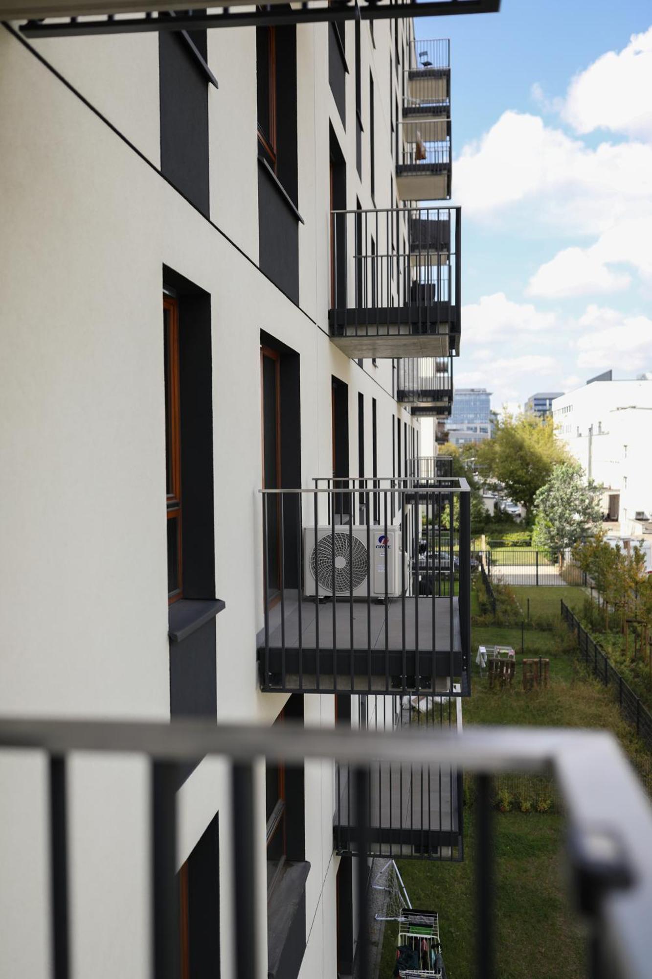 Apartament Zdziechowskiego With Parking And Ac, Mokotow Warsaw Exterior photo